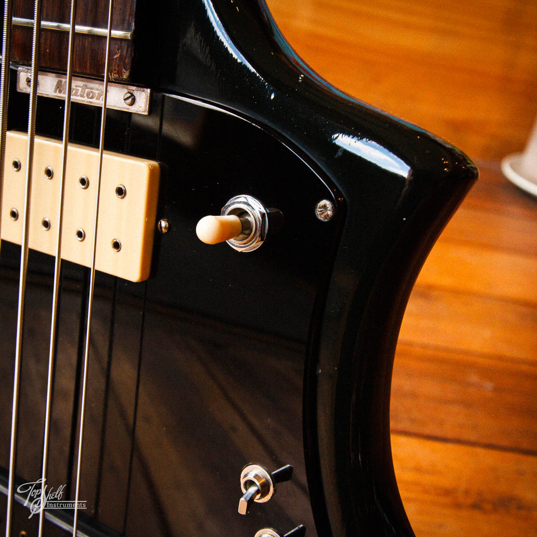 Maton BB66 Big Ben Twin Bass Black 1963
