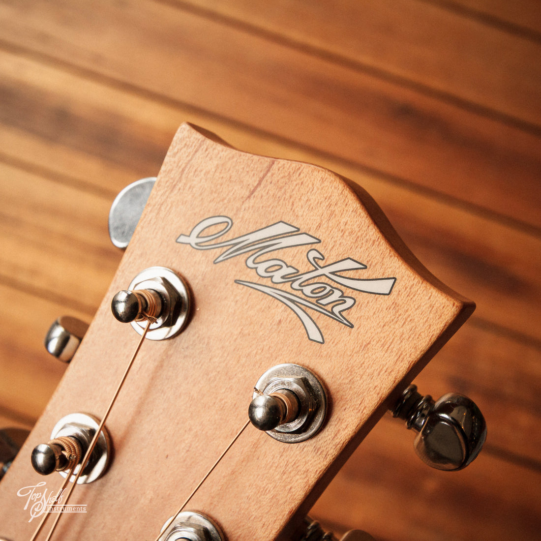 Maton EM-6 Mini Acoustic/Electric Natural 2024