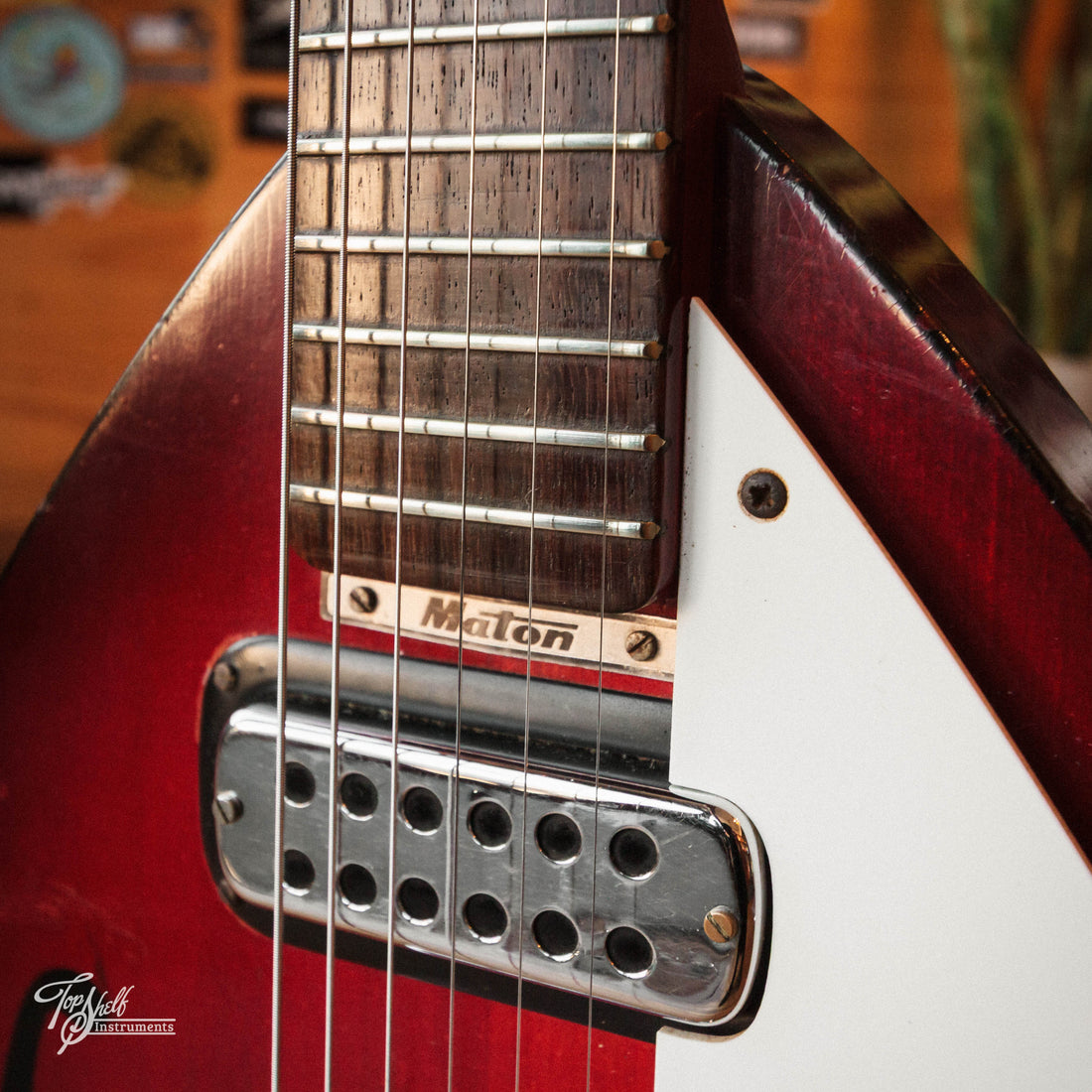 Maton L202 "Lute Guitar" Cherry 1968