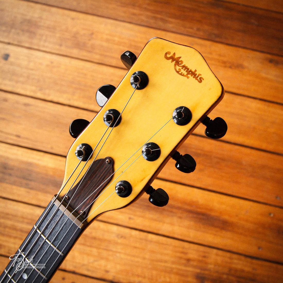 Memphis Model 102 DLX Natural Gloss 1984