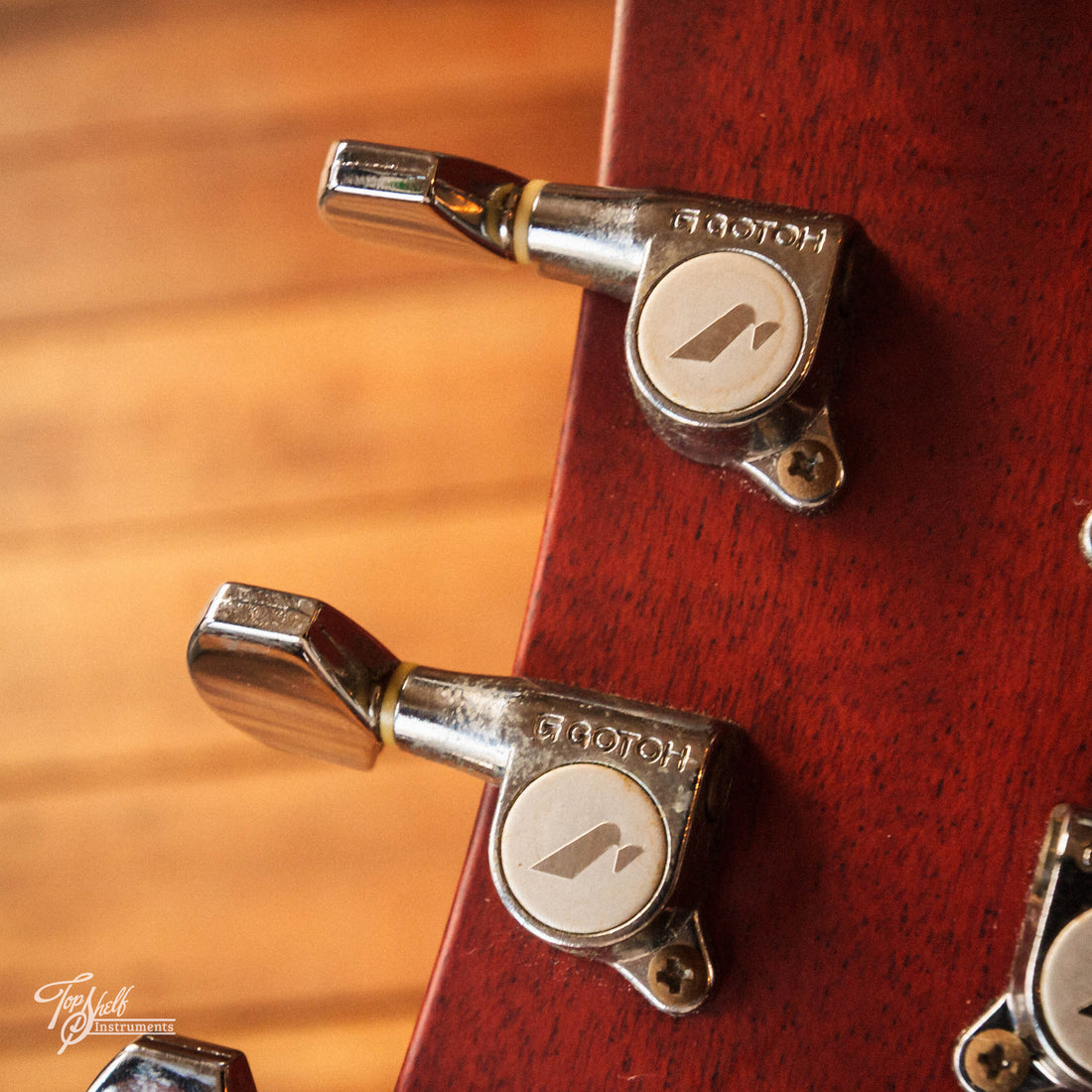 Morris Tornado Series WT808 Bowl-Back Acoustic/Electric Natural 1989