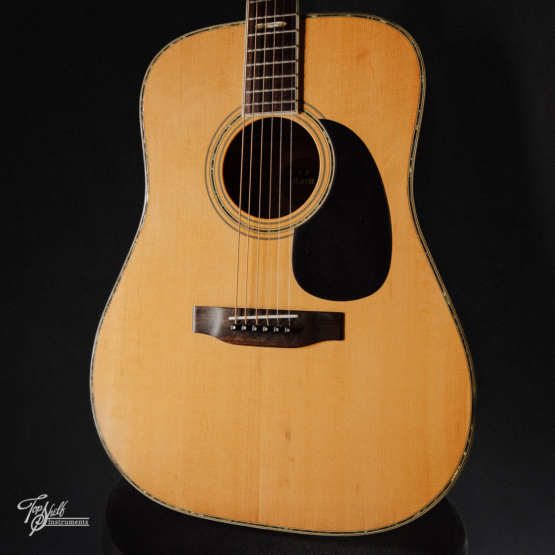 Morris W-60 Dreadnought Acoustic Natural 1980