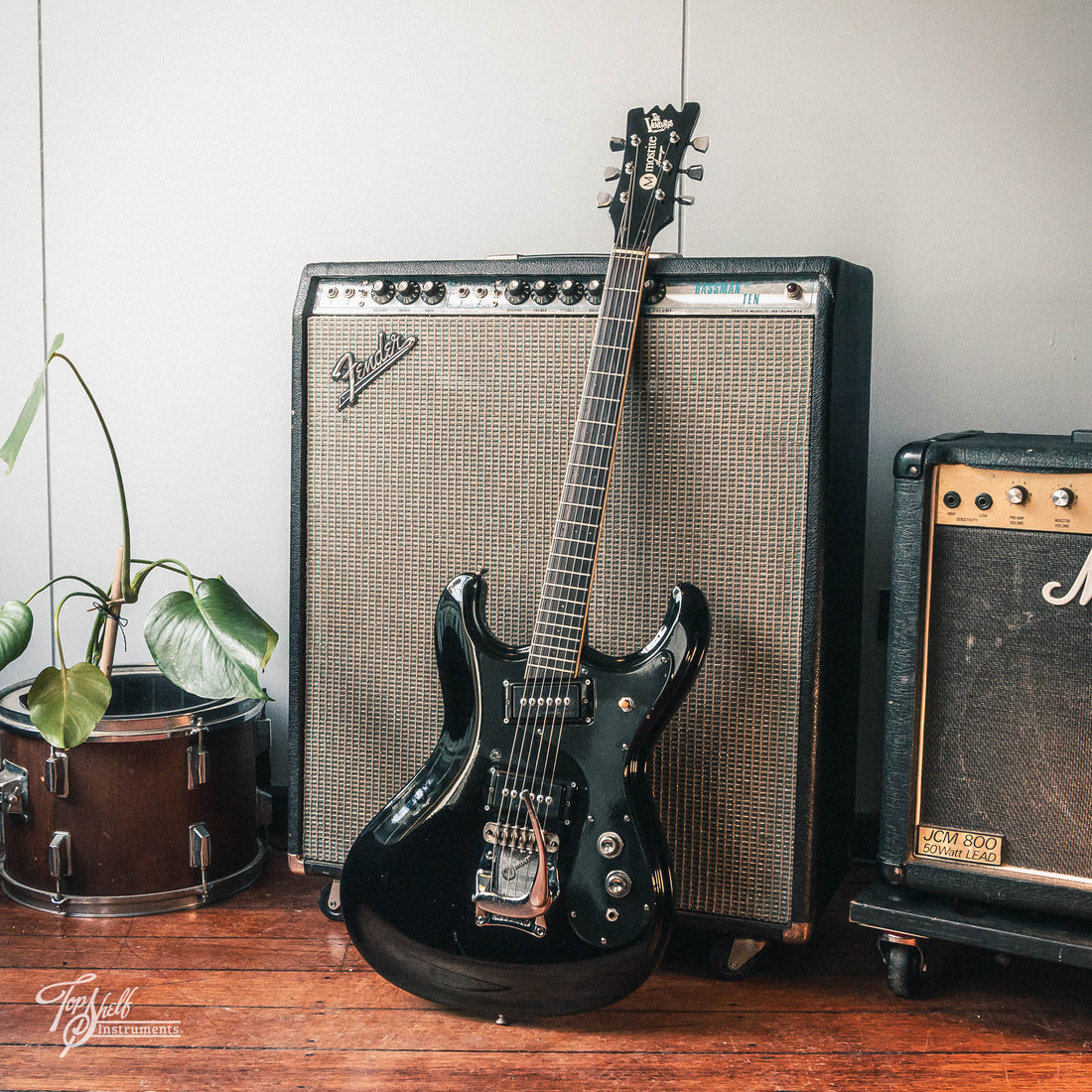 Mosrite Avenger Black Sparkle Firstman 1975