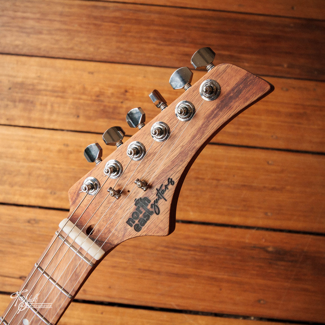 North East Guitars Spartan Natural 2026