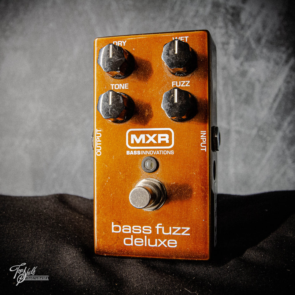 MXR M84 Bass Fuzz Deluxe Pedal
