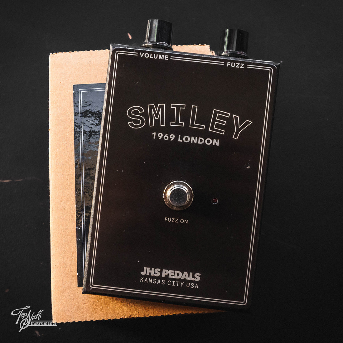 JHS Legends of Fuzz Smiley Pedal