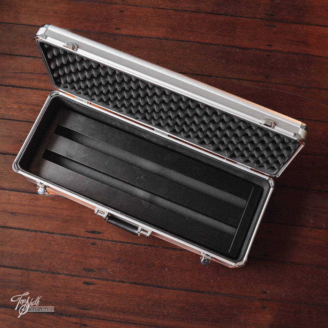 Pedaltrain Metro 24 Pedal Board and Flight Case