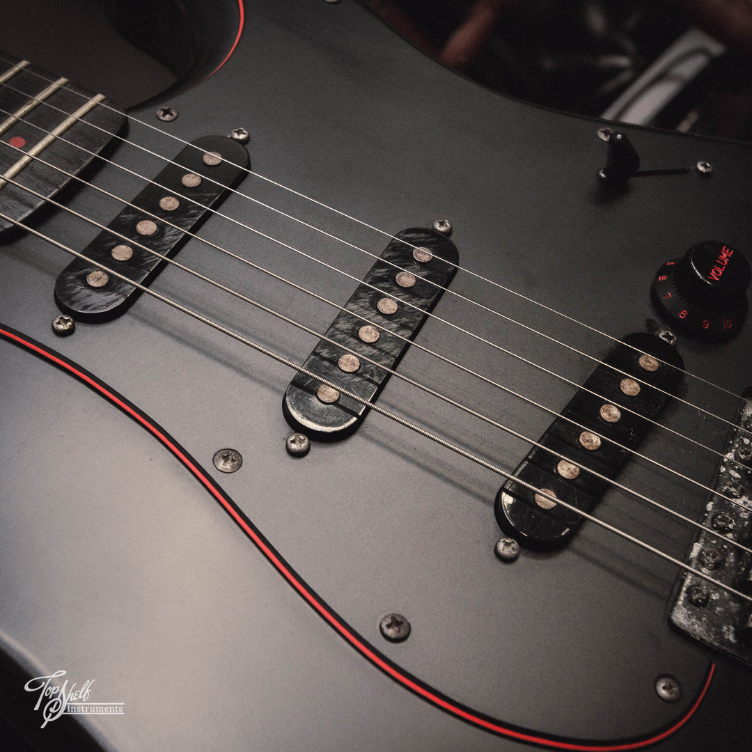 Quest Black Magic 1985 – Topshelf Instruments