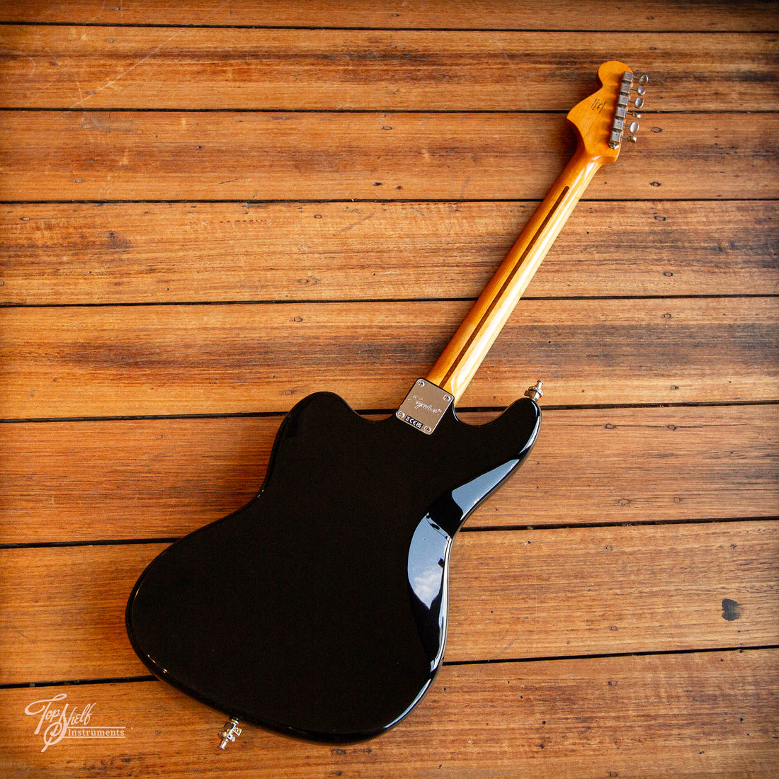 Squier Classic Vibe Bass VI Black 2023