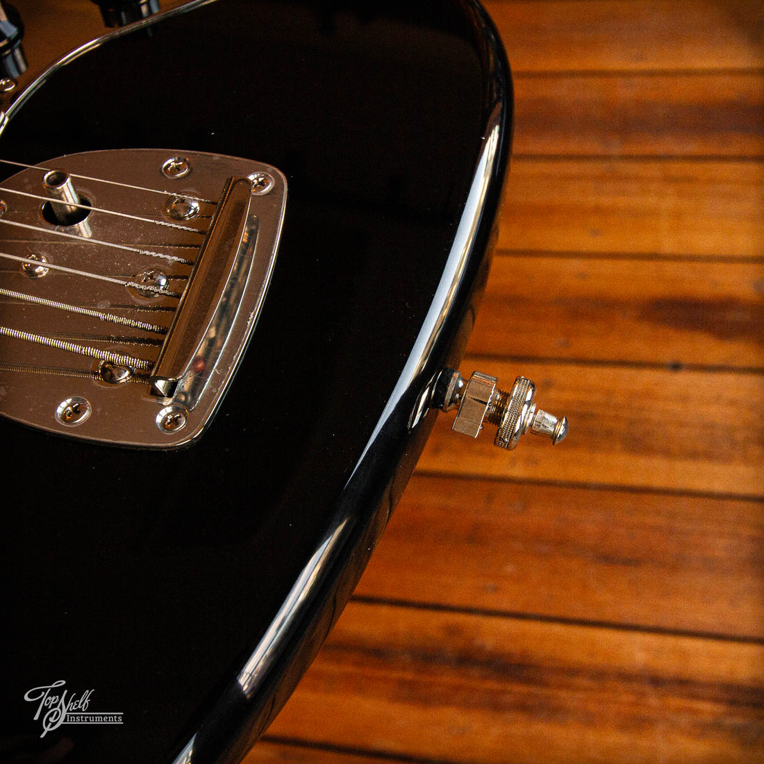 Squier Classic Vibe Bass VI Black 2023