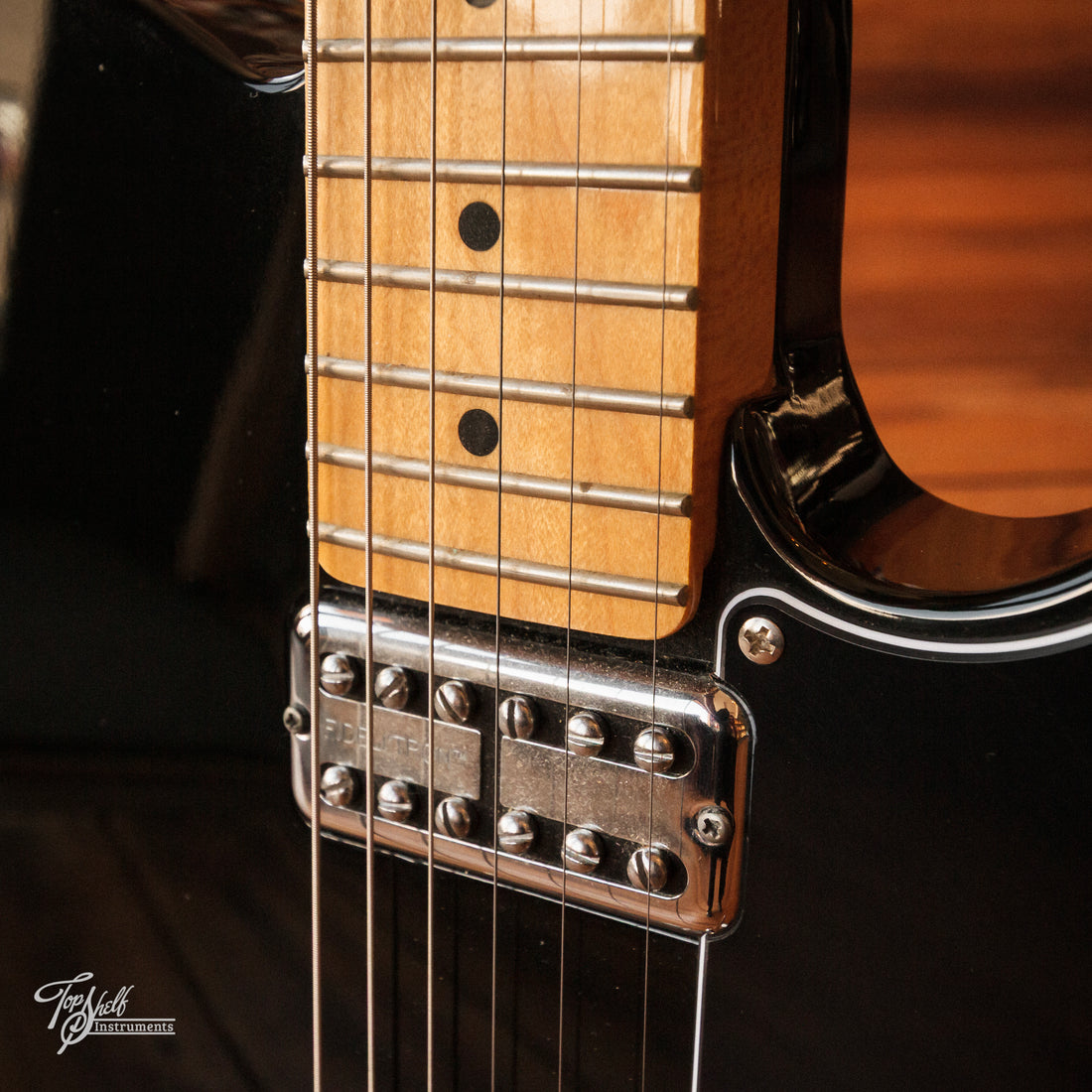 Squier Vintage Modified Cabronita Telecaster Bigsby Black 2013