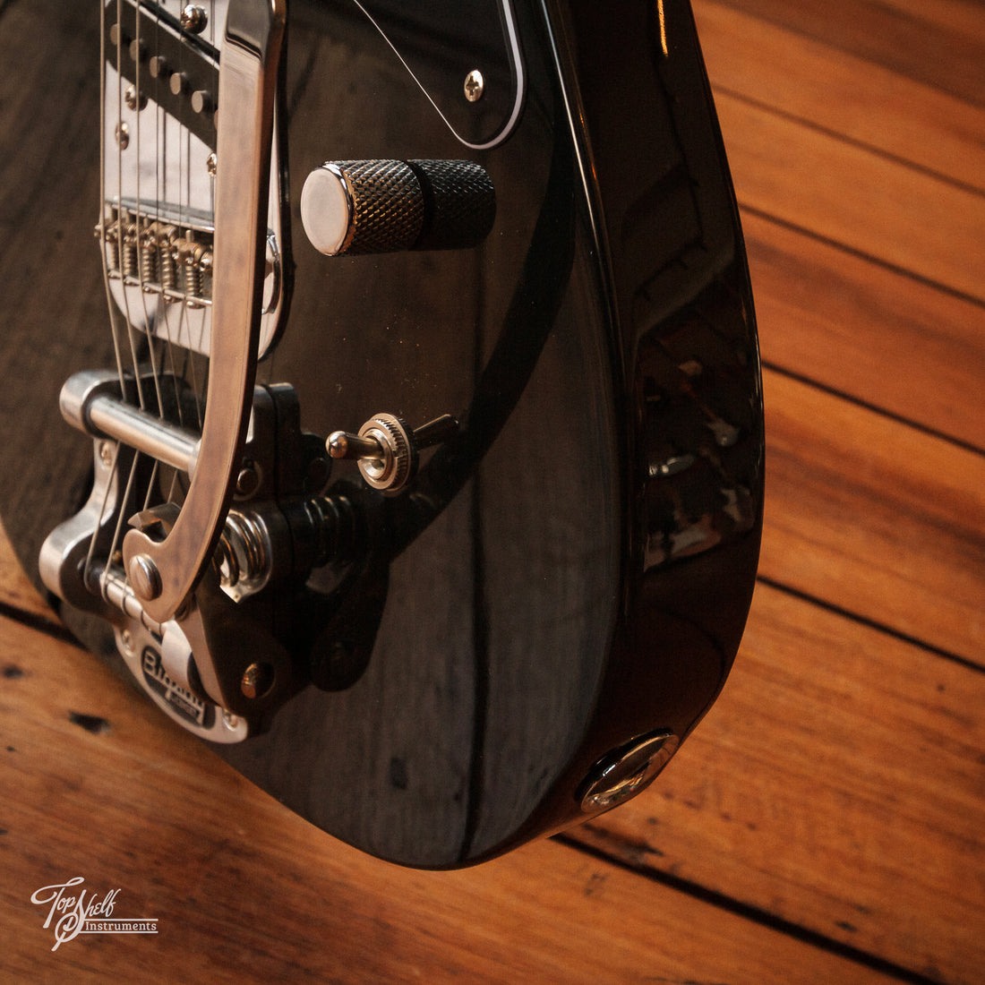 Squier Vintage Modified Cabronita Telecaster Bigsby Black 2013