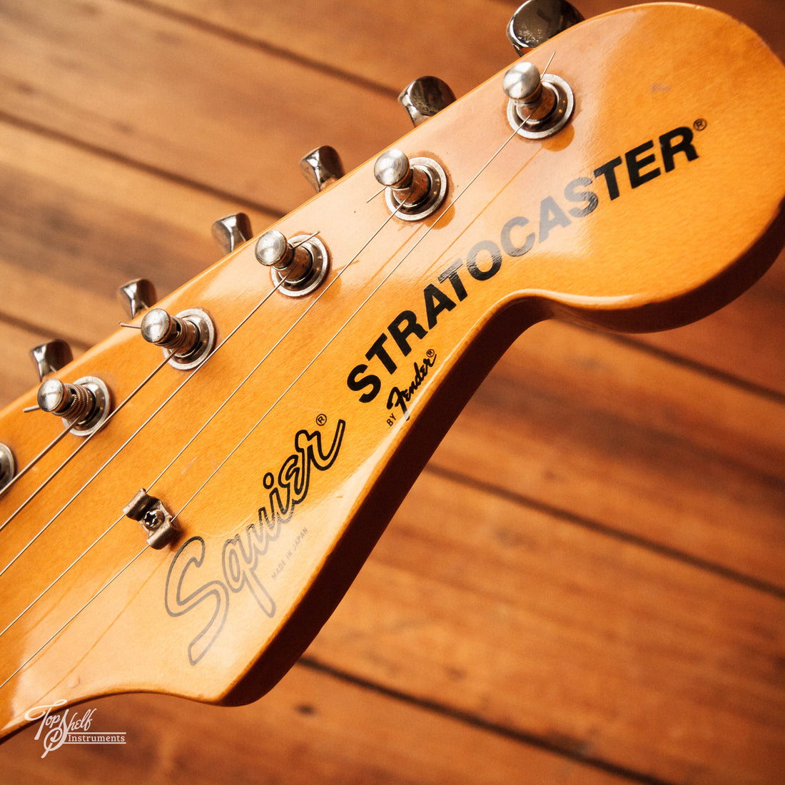 Squier Japan Stratocaster SST30 Torino Red 1984 JV Serial