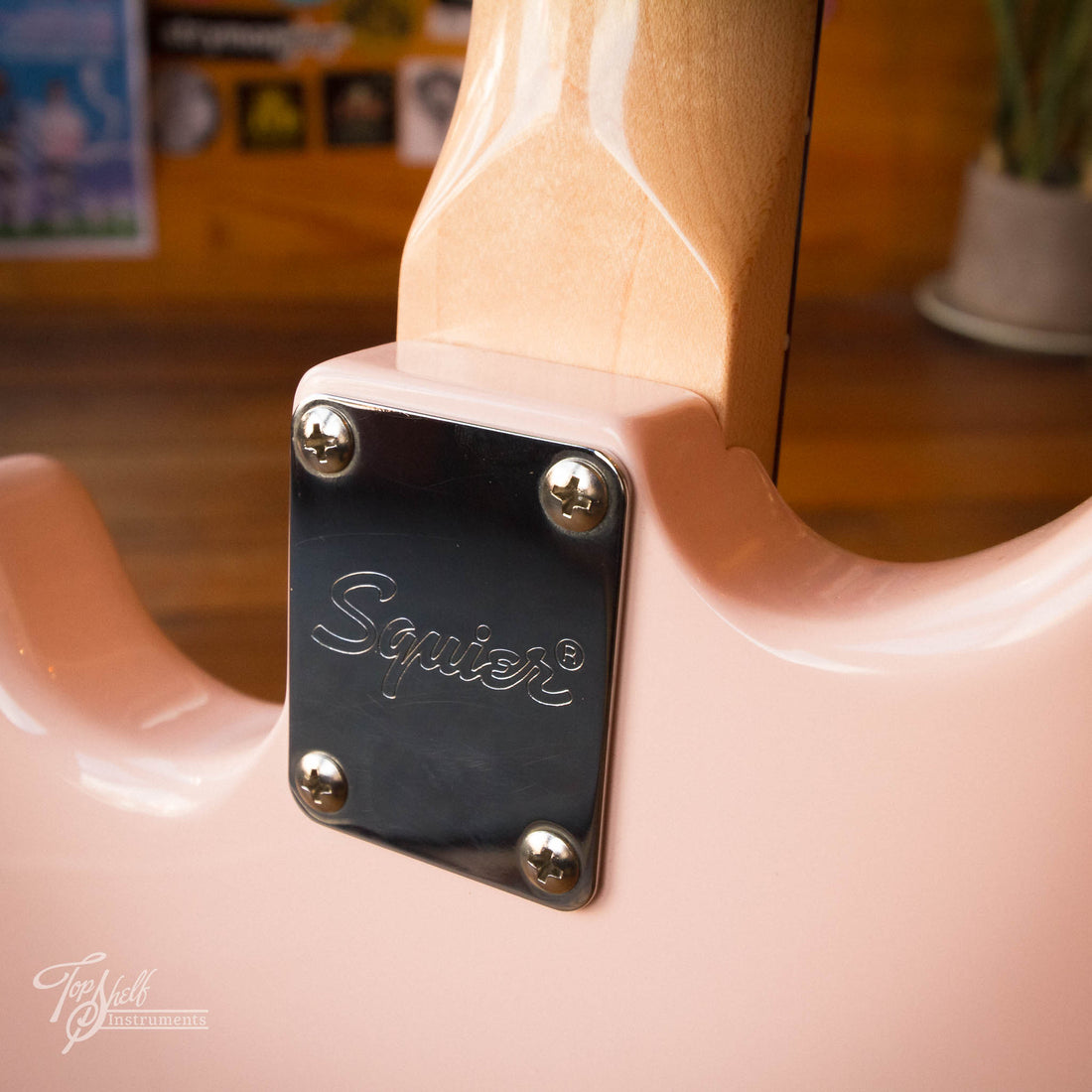 Squier Paranormal Cyclone Shell Pink 2020