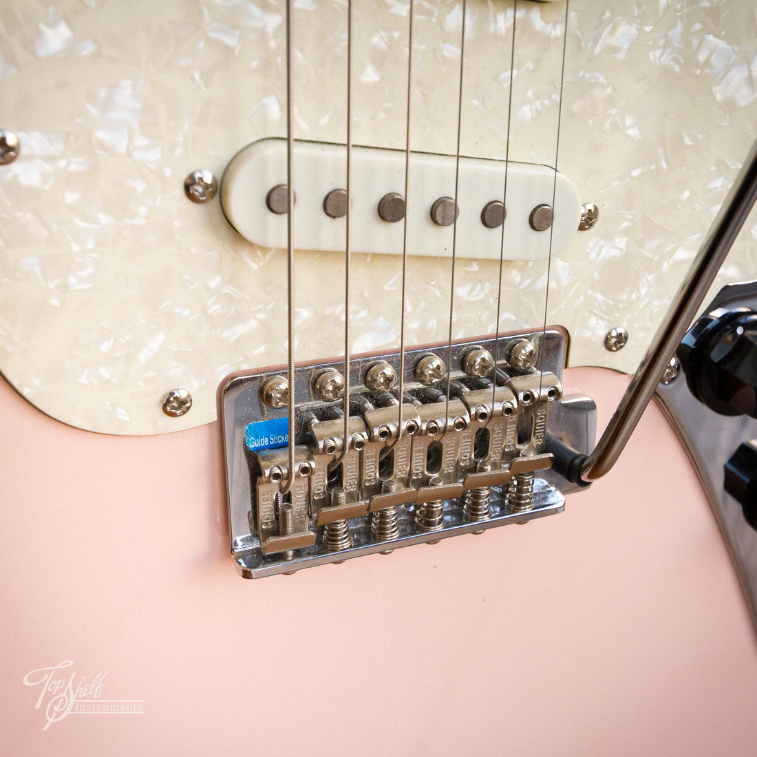 Squier Paranormal Cyclone Shell Pink 2020