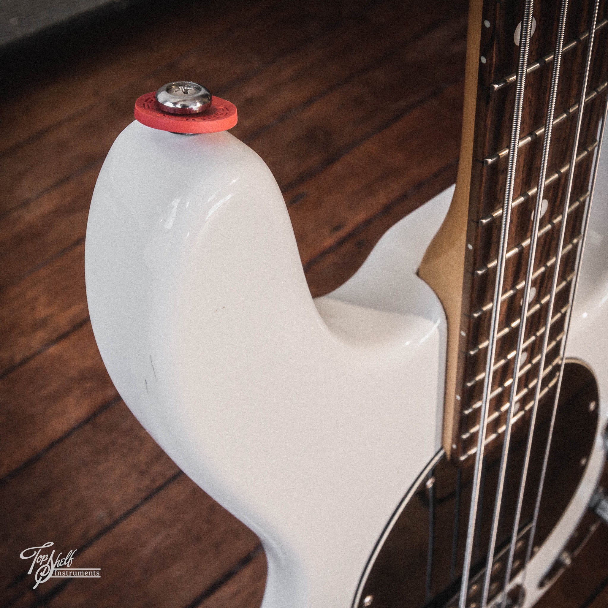 Sterling by Musicman SUB Ray4 White 2012 – Topshelf Instruments