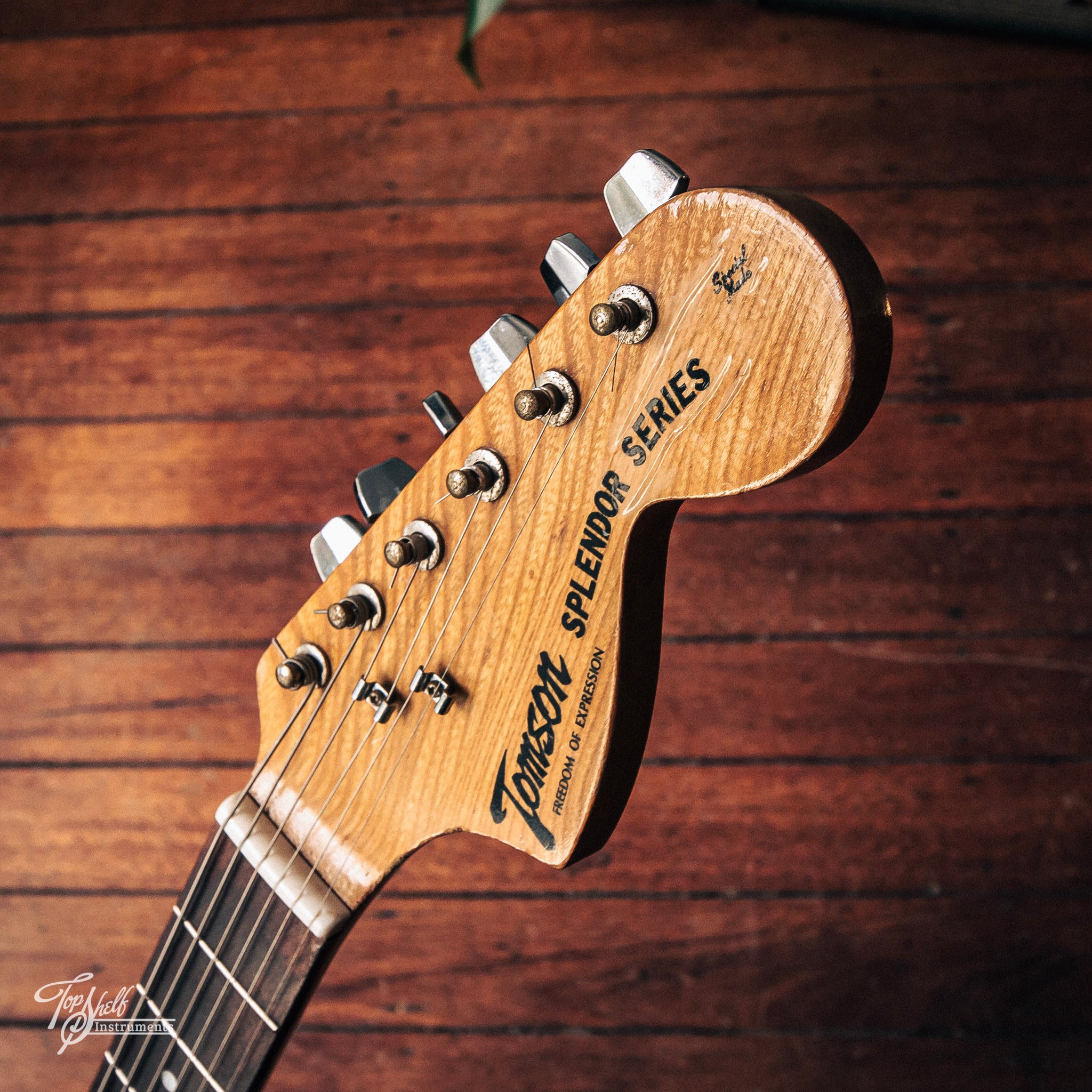 Tomson Splendor Series MG-Style Competition Red 1975 – Topshelf Instruments