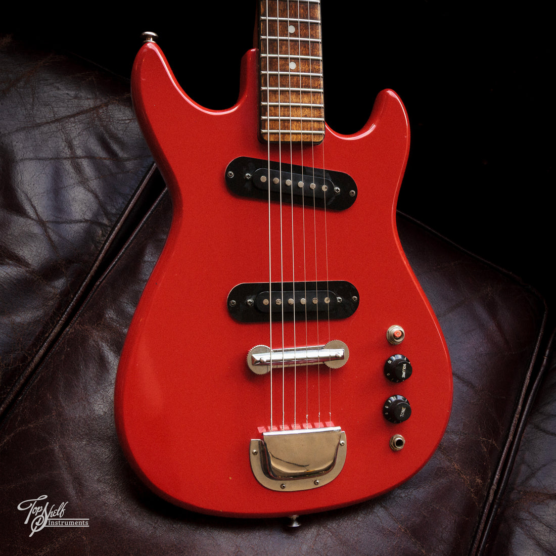Valencia H718 Student Model Red 1975