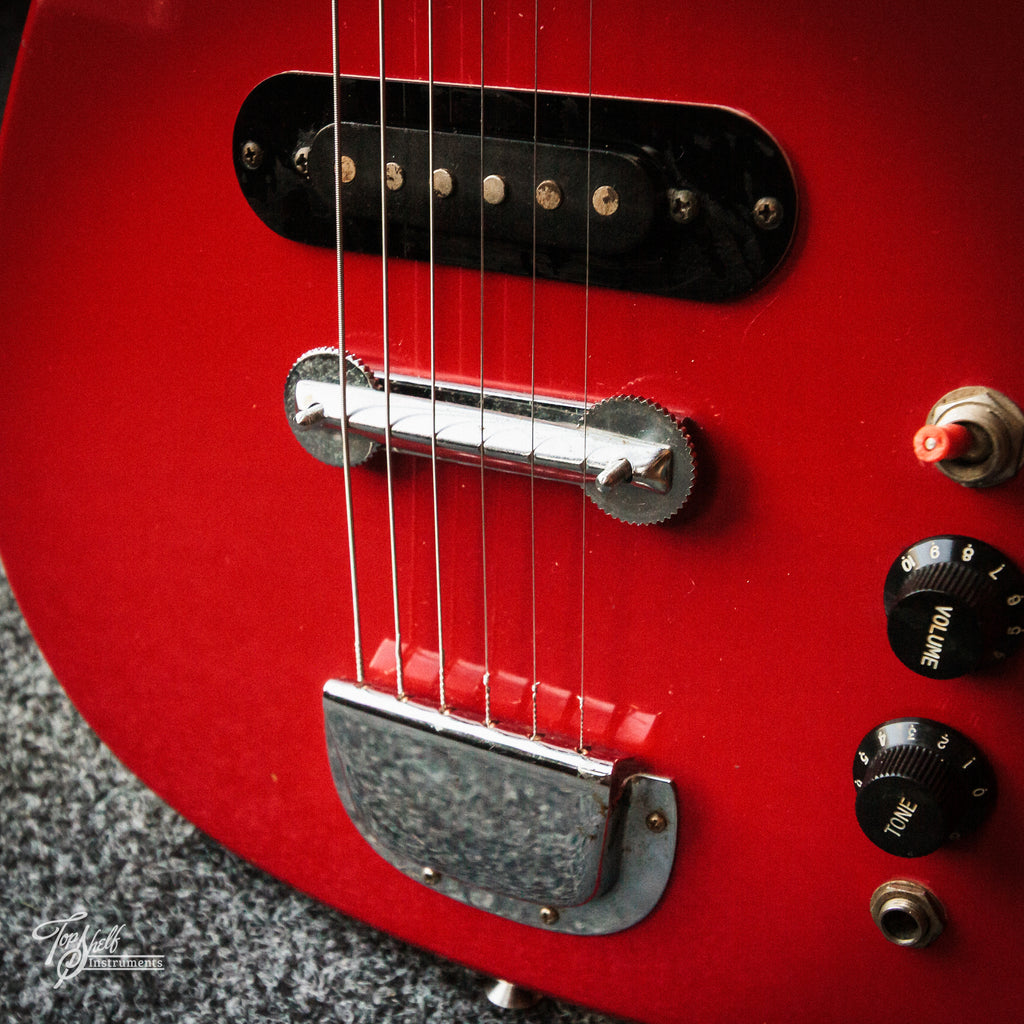 Valencia H718 Student Model Red 1975