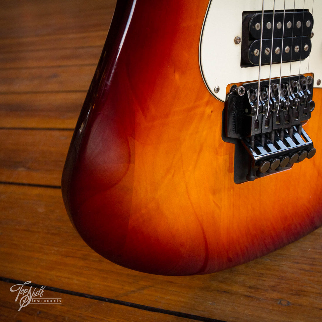 Washburn Mercury Series MG-40 Sunburst 1992