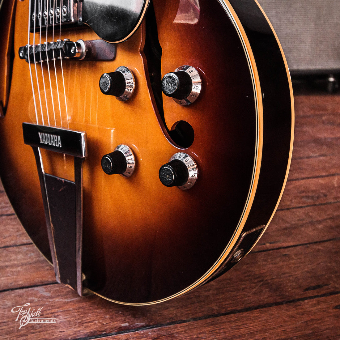 Yamaha SA-60 Sunburst 1974