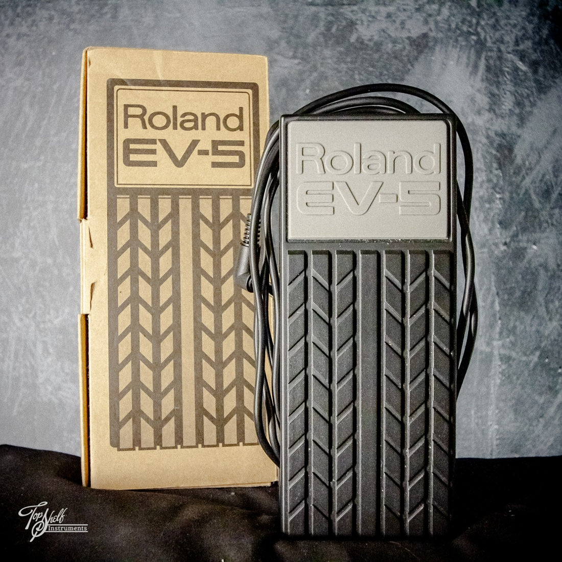 roland ev 5 expression pedal Roland EV-5 Expression Pedal – Topshelf Instruments