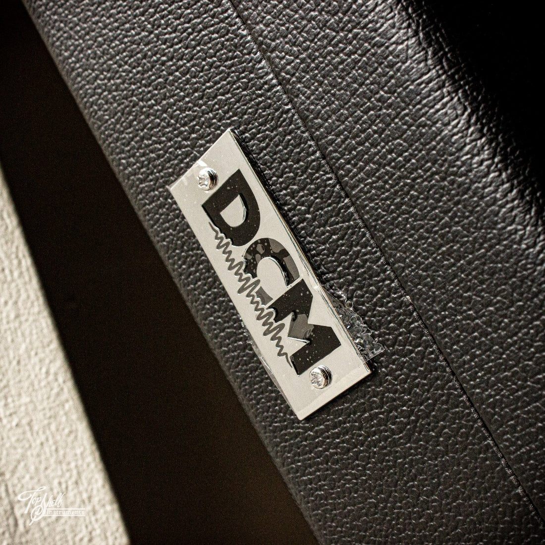 DCM Rectangular Bass Guitar Hard Case - Black – Topshelf Instruments