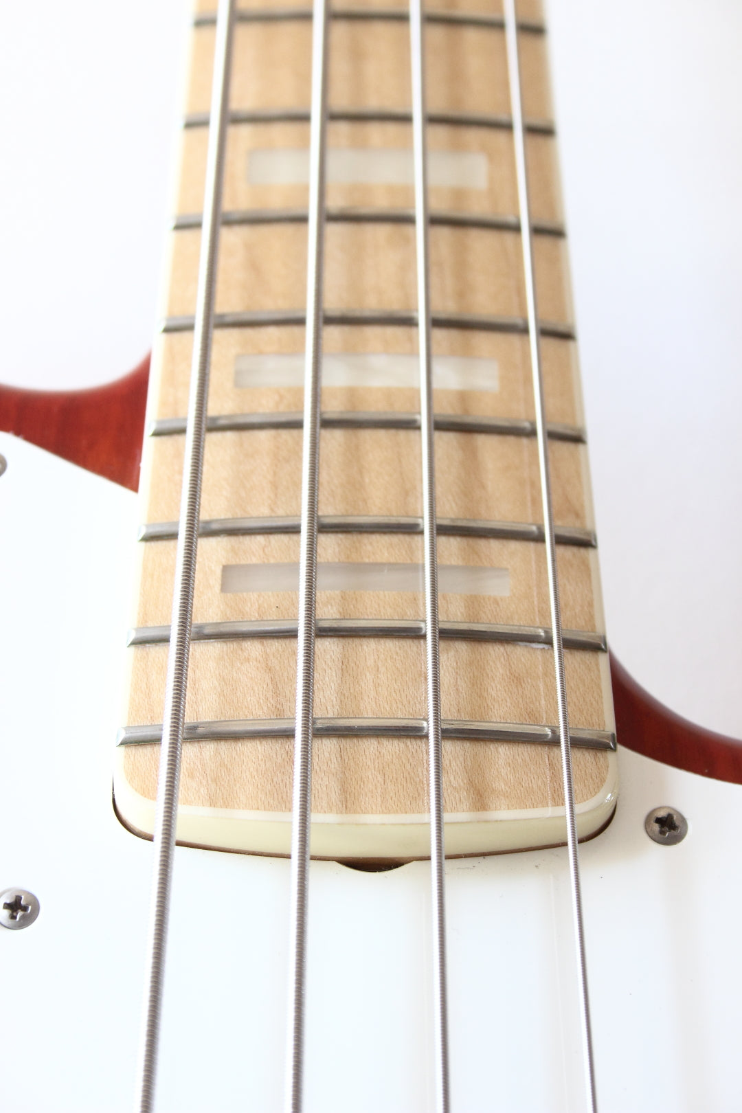 Fender Japan '75 Reissue Jazz Bass JB75-100US Cherry Sunburst 2007-10