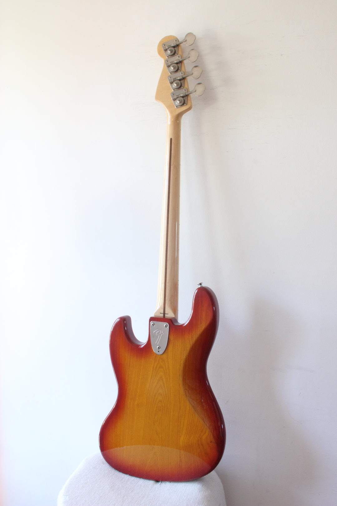 Fender Japan '75 Reissue Jazz Bass JB75-100US Cherry Sunburst 2007-10 –  Topshelf Instruments