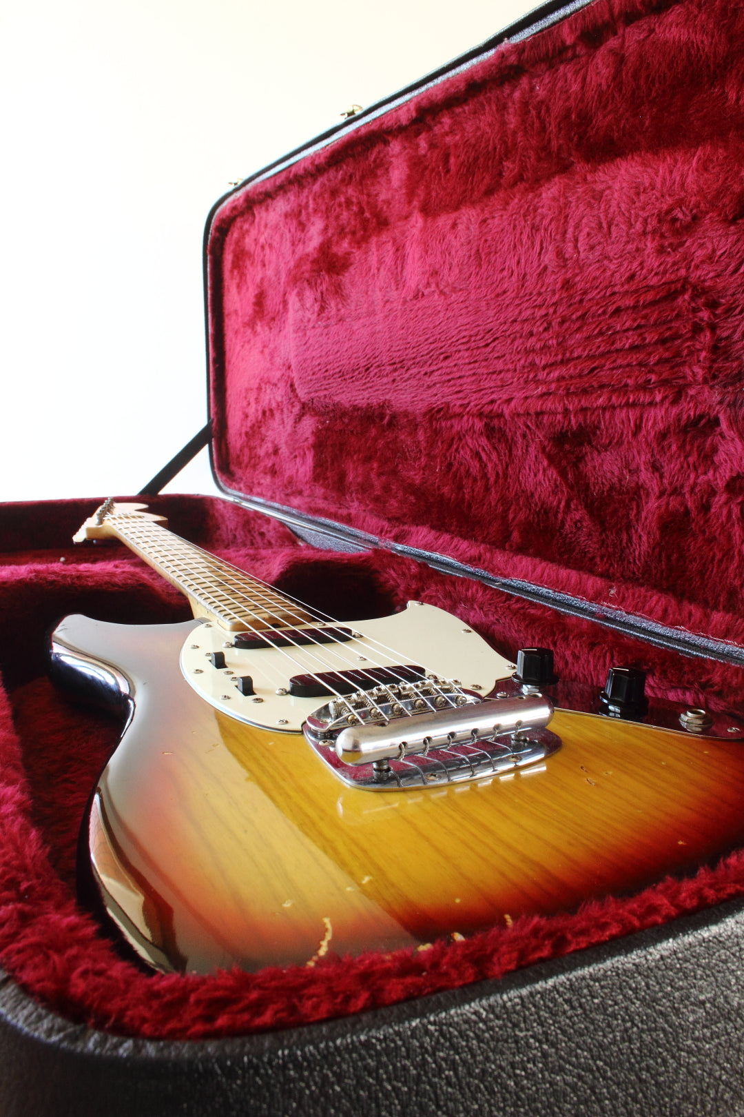 Fender Mustang Sunburst USA 1976