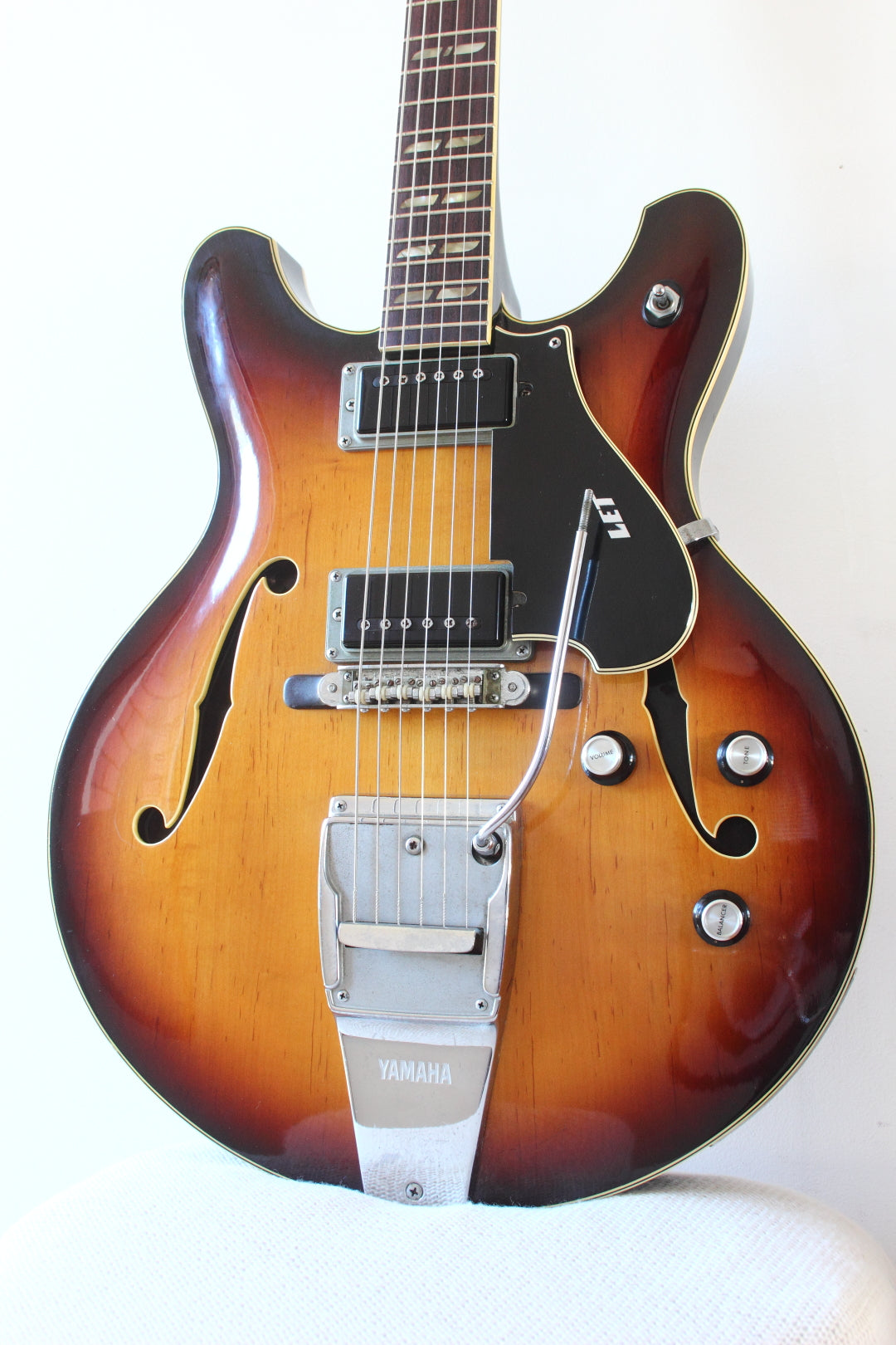 Yamaha SA-50 Hollow Body Sunburst 1968 – Topshelf Instruments