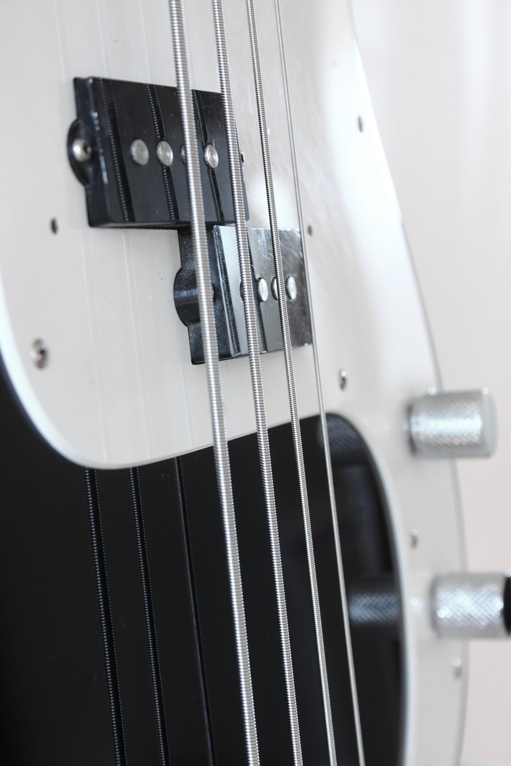 Fender Japan '57 Reissue Precision Bass PB57-53 Black 1993/4