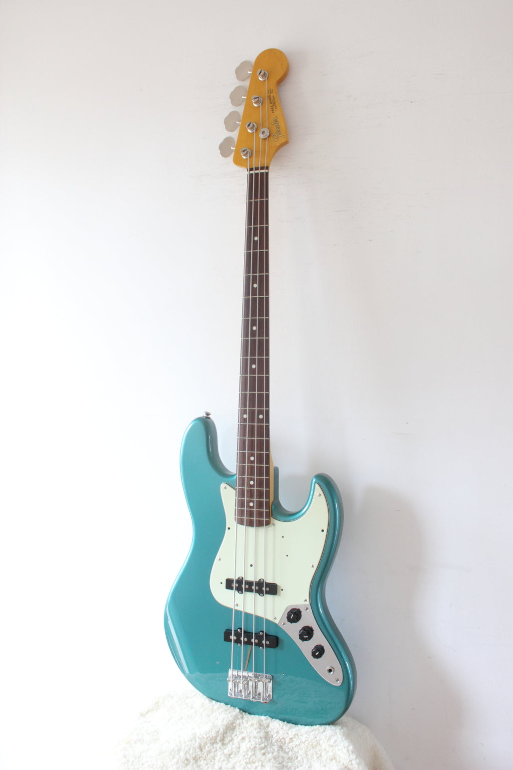 Fender Japan '62 Reissue Jazz Bass JB62-58 Ocean Turquoise