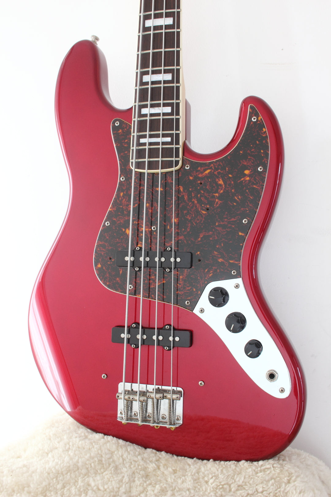 Fender Japan '75 Reissue Jazz Bass JB75-90US Candy Apple Red w/ Matching Headstock 2002-4