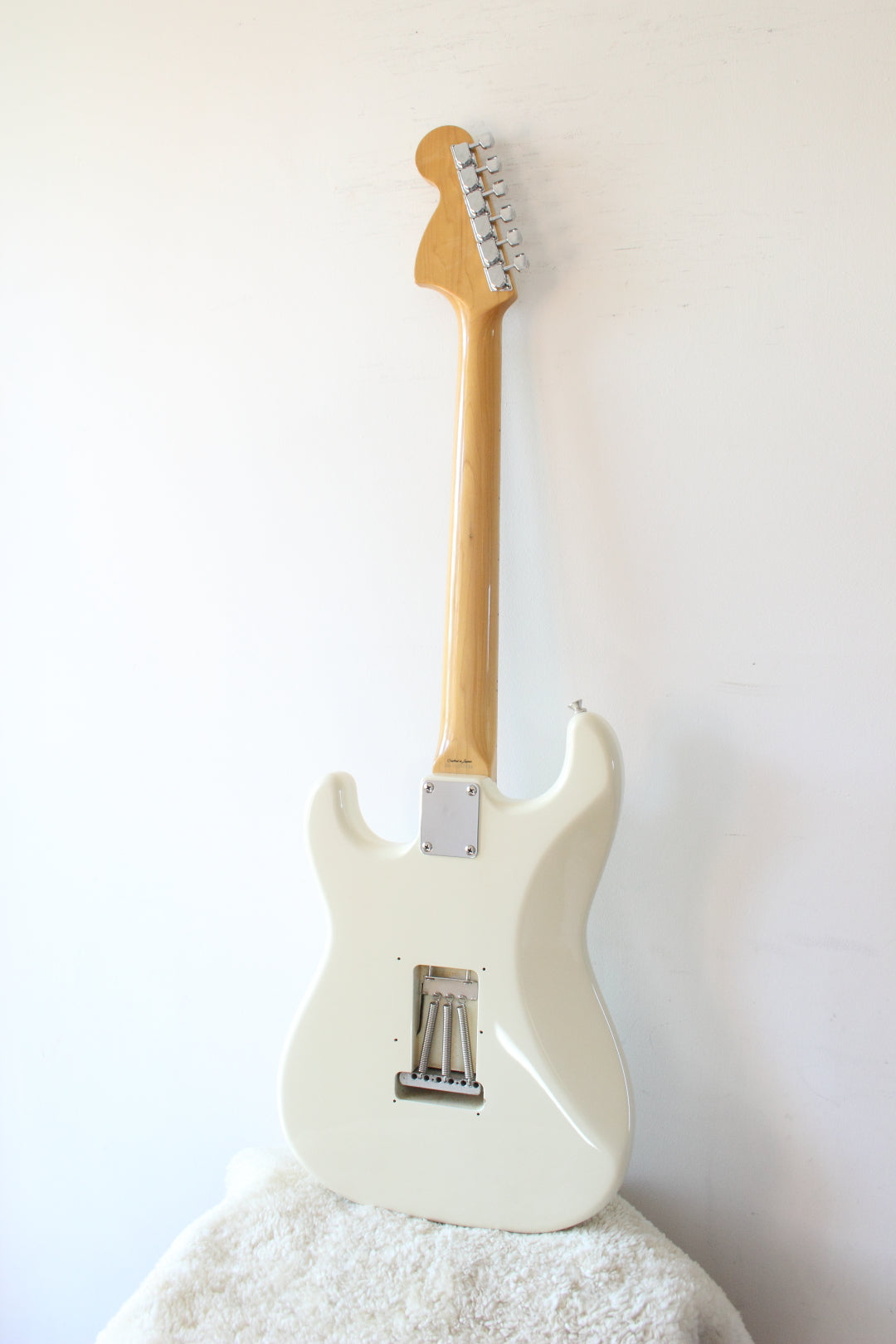 Fender '68 Reissue Stratocaster ST68-85TX Vintage White 1997-00