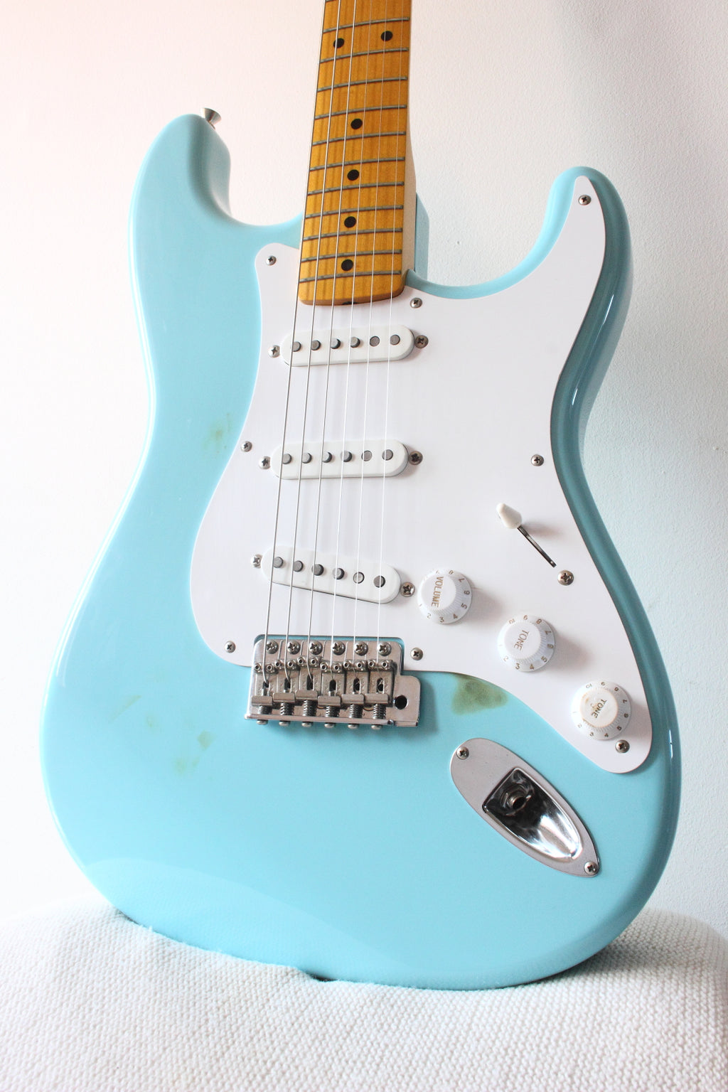 Fender Japan ‘57 Reissue Stratocaster ST57-TX Sonic Blue 2010-11