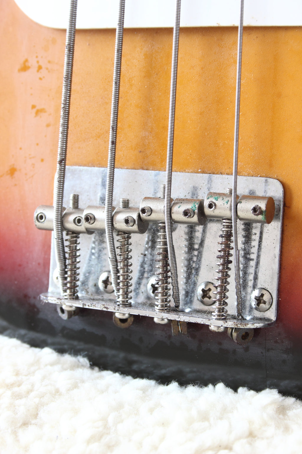 Fender Japan Mini Precision Bass MPB33 Sunburst 1993/4