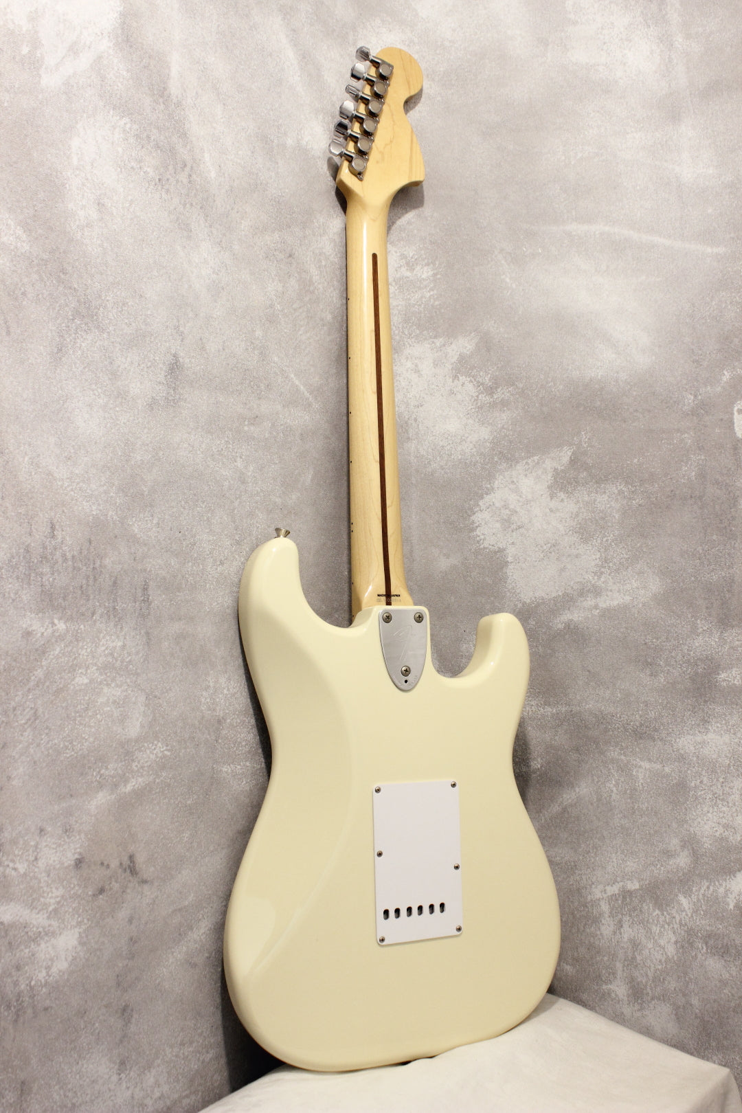 Fender Japan Left Handed '72 Stratocaster ST72/LH Vintage White 2010