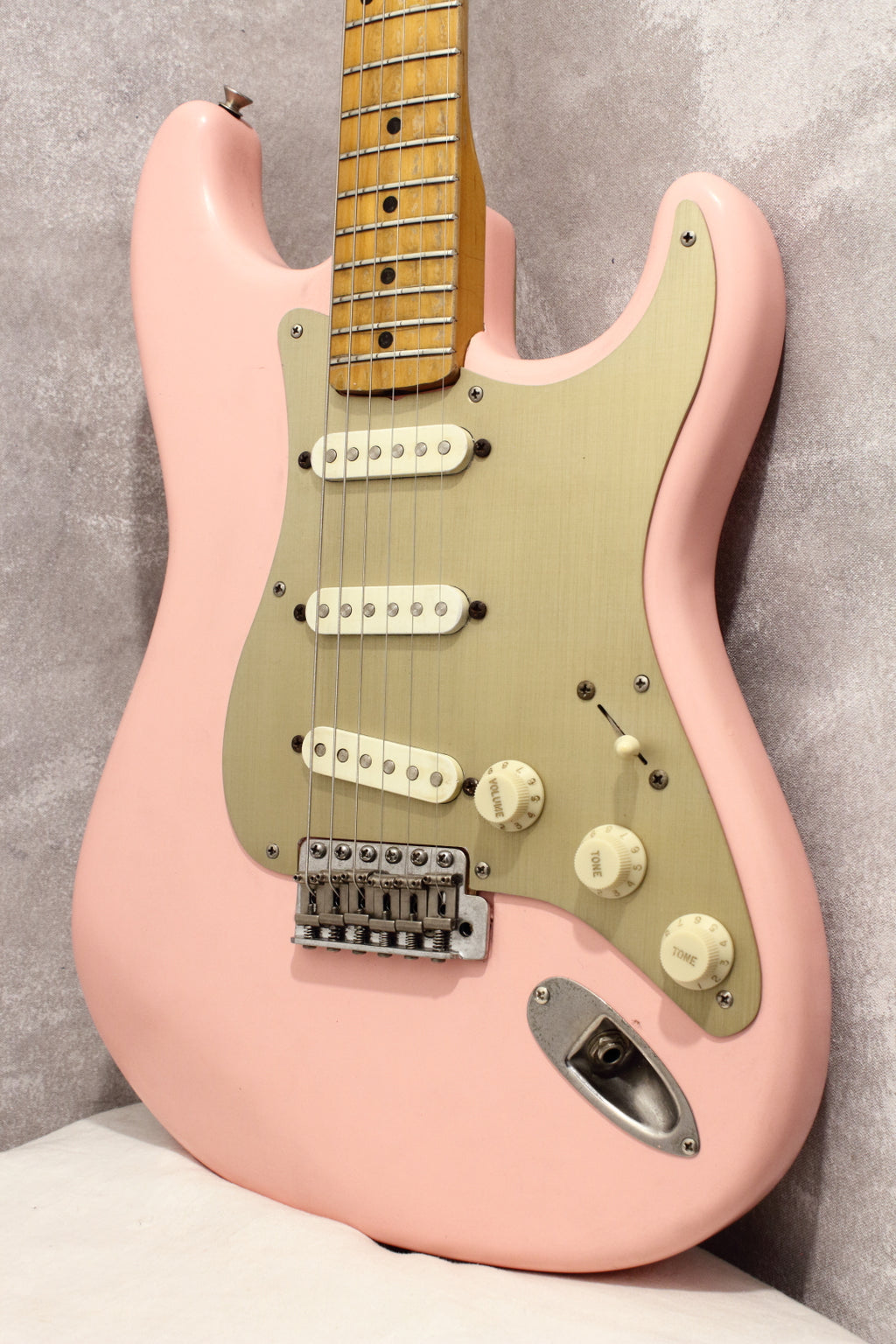 Fender Japan '57 Stratocaster ST57-53 Satin Bubblegum Pink 1993