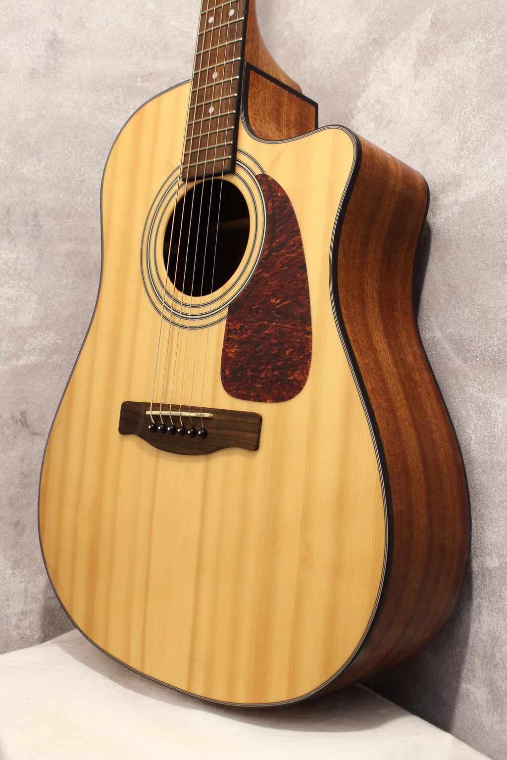 Fender CD140SCE Acoustic/Electric 2010