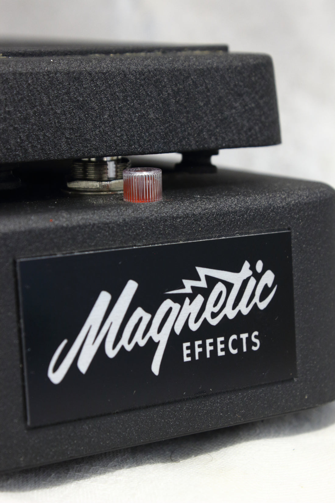 Magnetic Effects Fuzz Wah Pedal