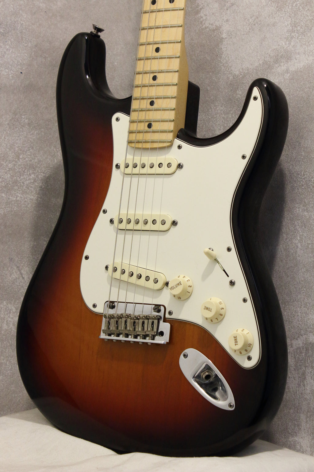 Fender American Standard Stratocaster Sunburst 2013