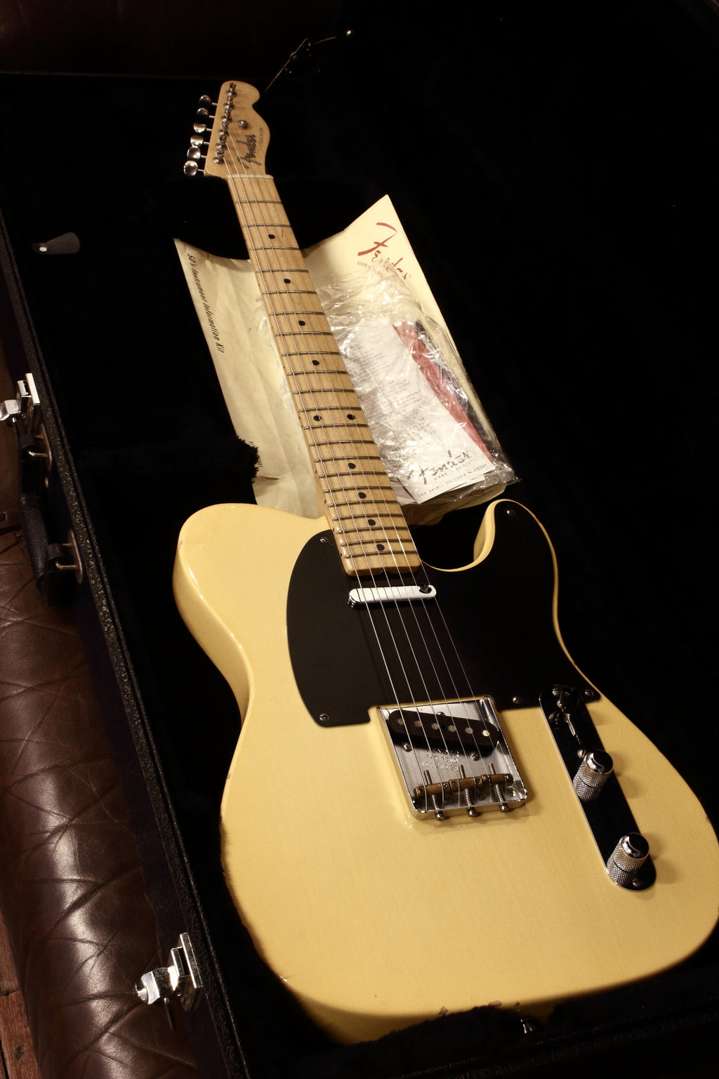 Fender New American Vintage '52 Telecaster Butterscotch Blonde 2013