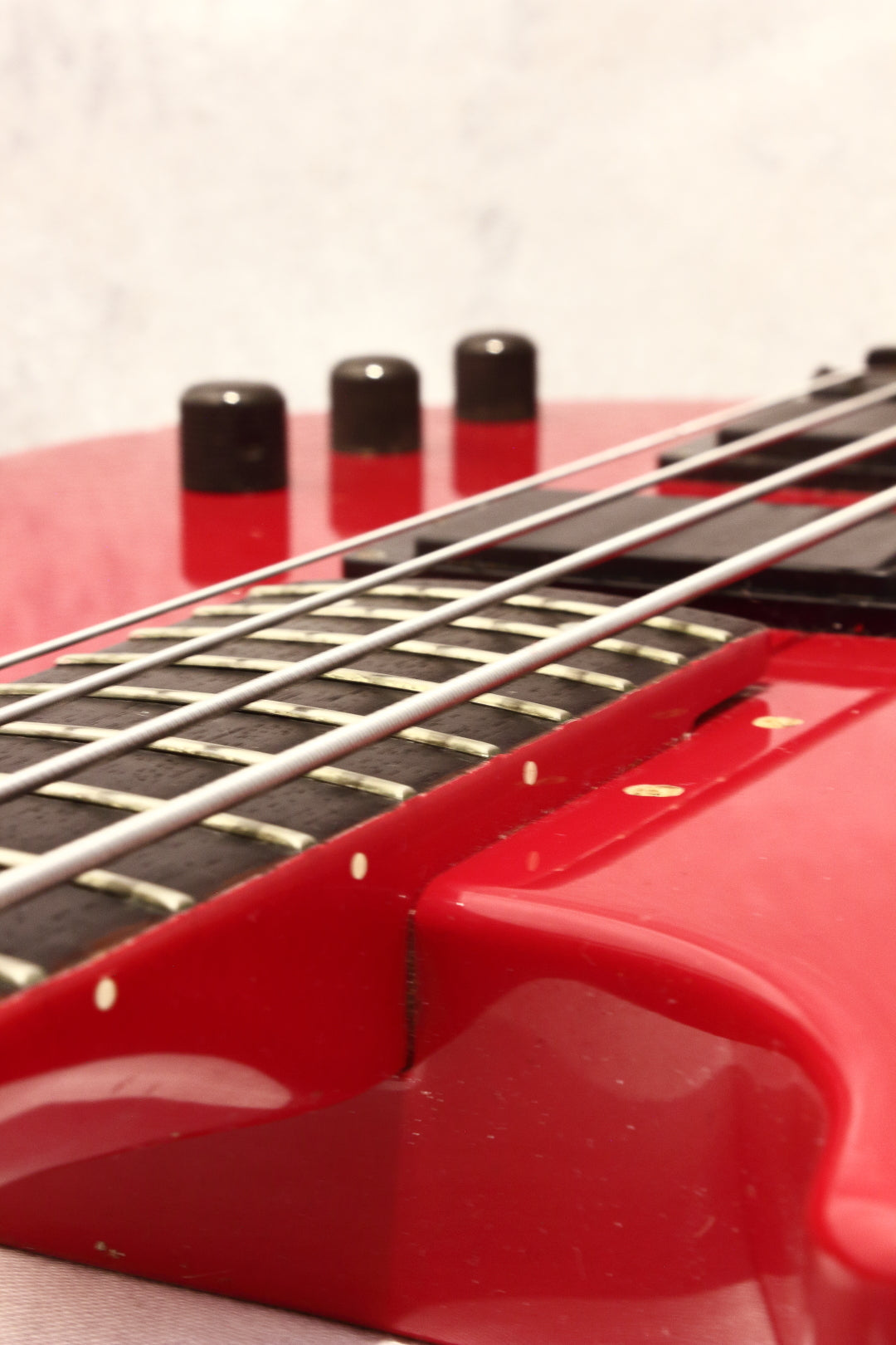 Edwards E-J-78TV Luna Sea Bass Red 2000