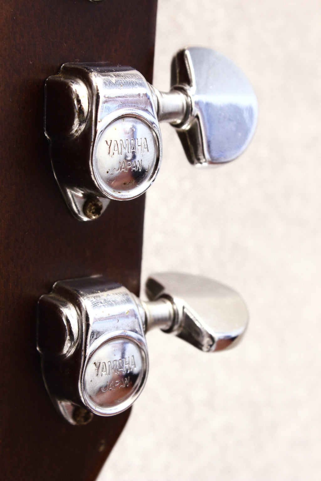 Yamaha FG-202 Folk Size Acoustic c1968