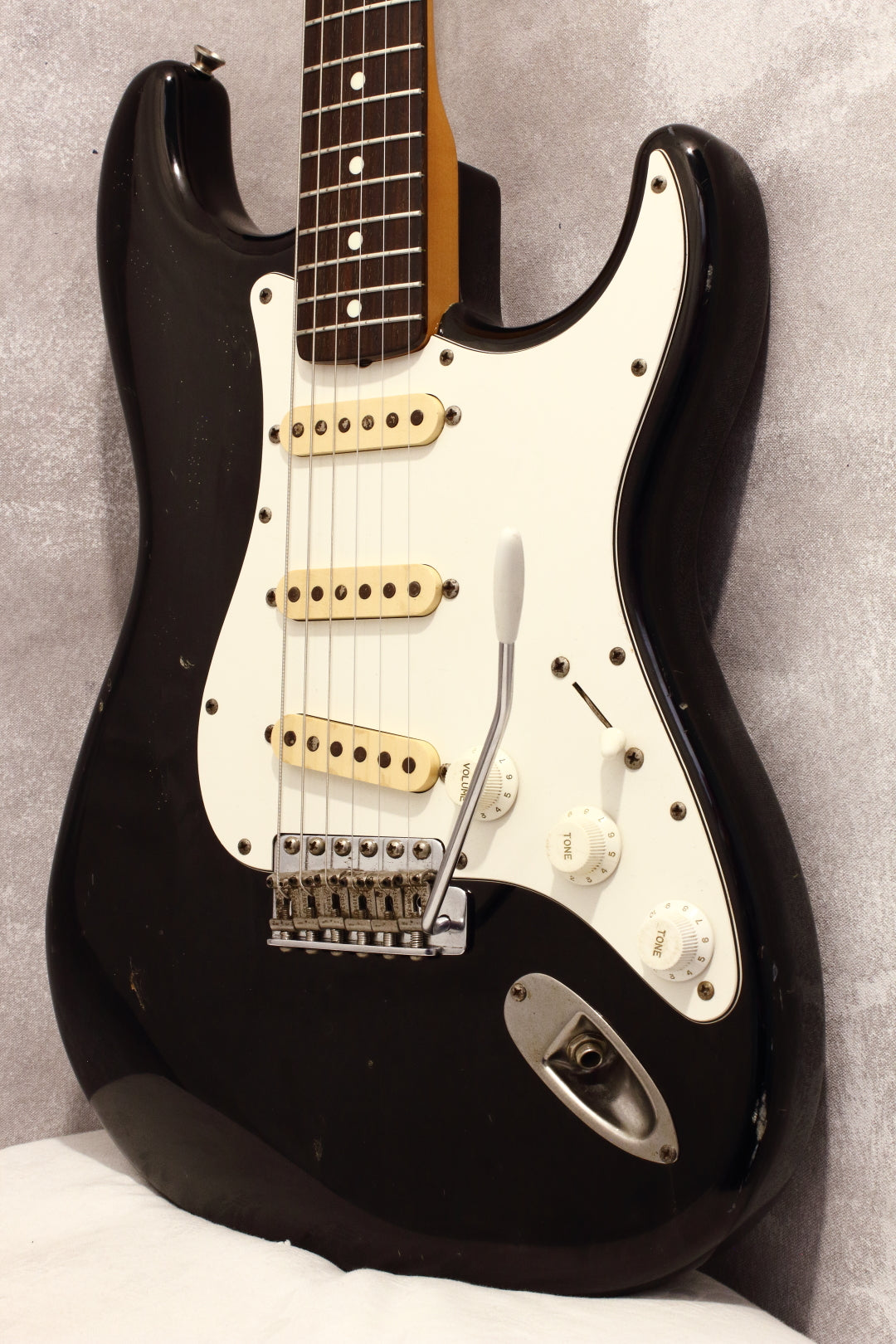 Squier MIJ Stratocaster SST30 Black 1987