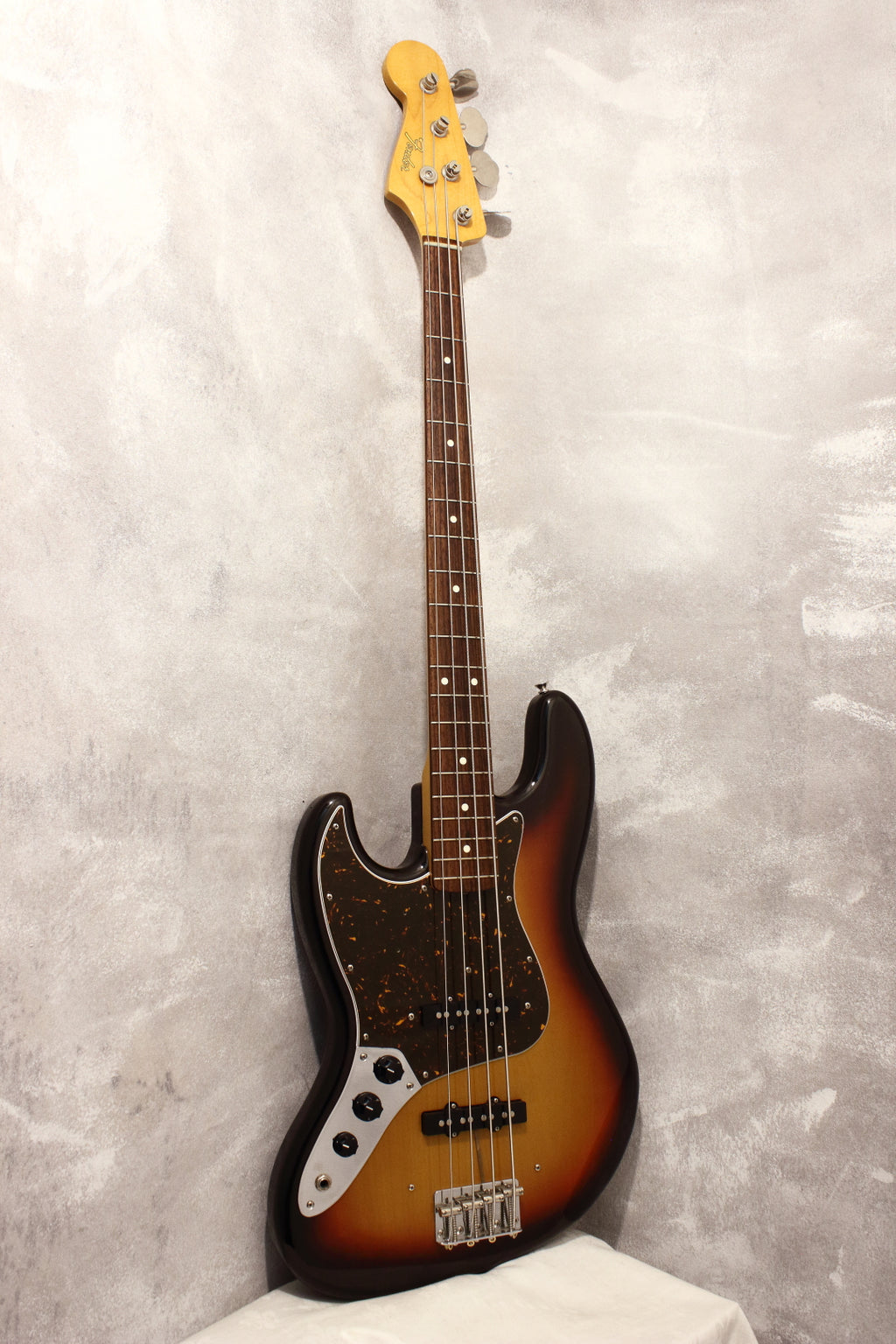 Fender Japan Left Handed ‘62 Reissue Jazz Bass JB62-LH Sunburst 2010