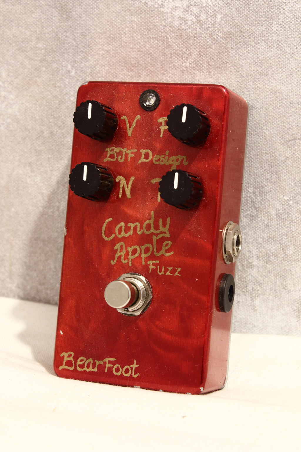 Bearfoot FX Candy Apple Fuzz Gold Pedal