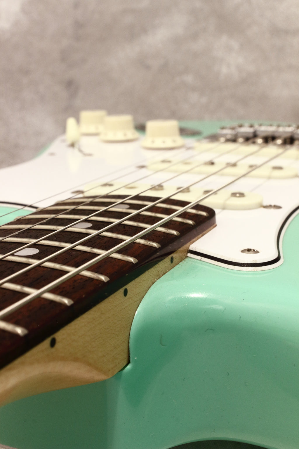 Fender Made in Japan Classic 70s Stratocaster Surf Green 2017