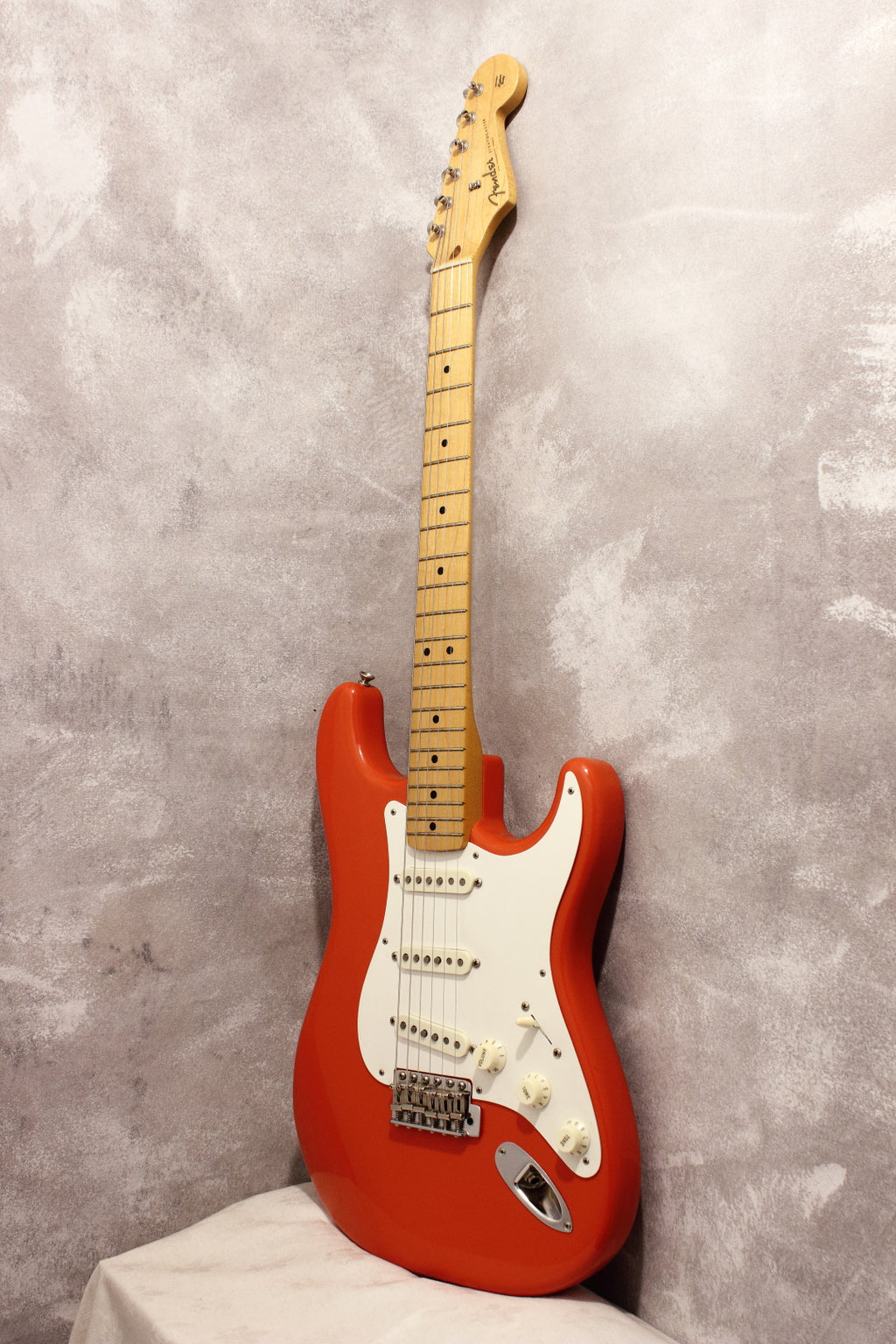 Fender American Vintage '57 Stratocaster Fiesta Red 1986